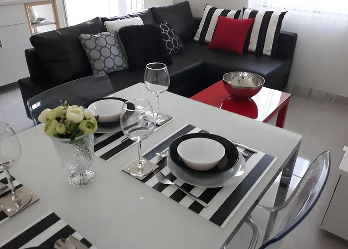 Feriehus House Matenda House Solin