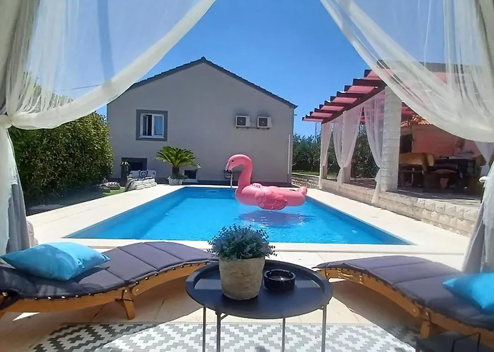 House Matenda House Solin